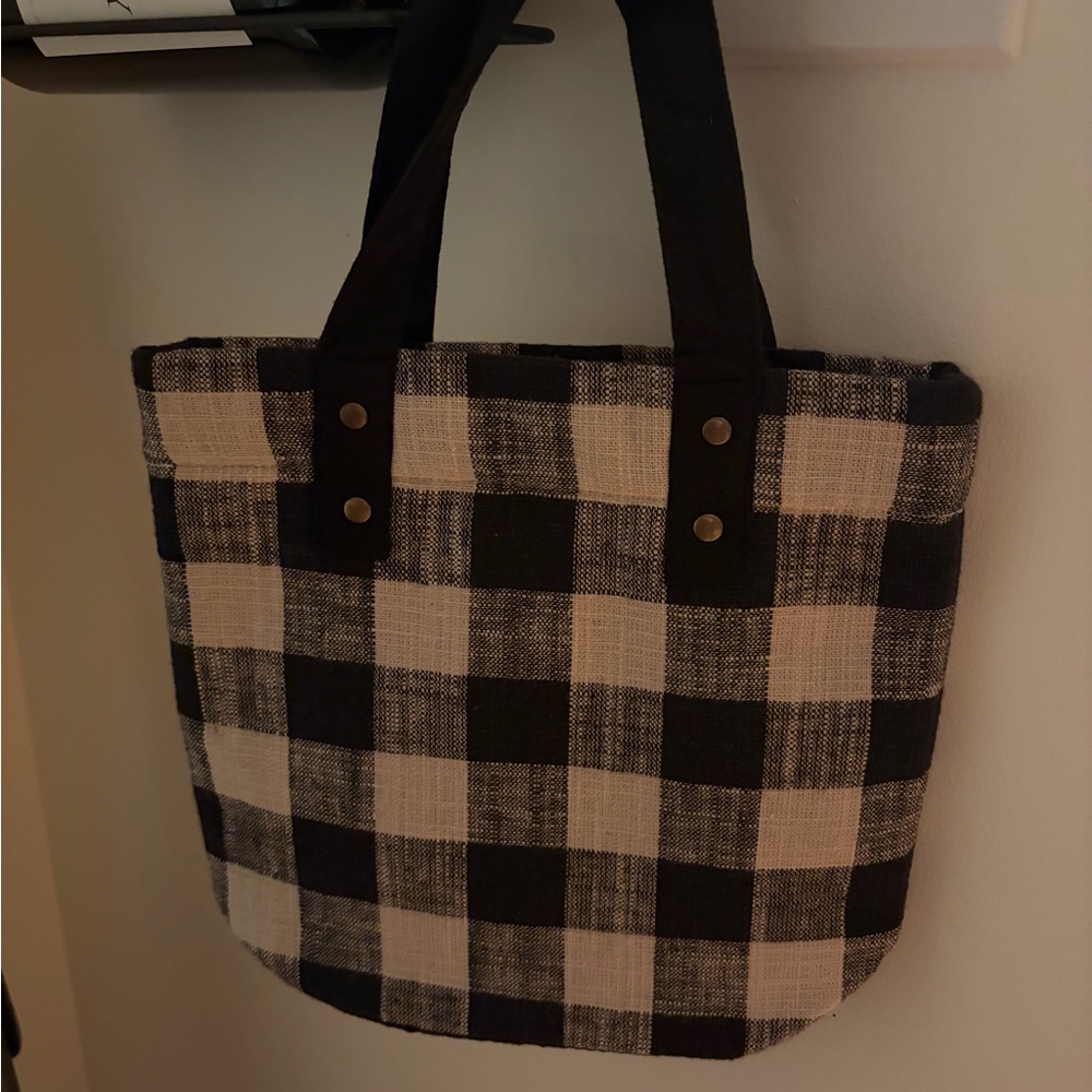 New-Pottery Barn Black and Cream Checkered Wine bag- fits 2 wine bottles - Picture 1 of 2